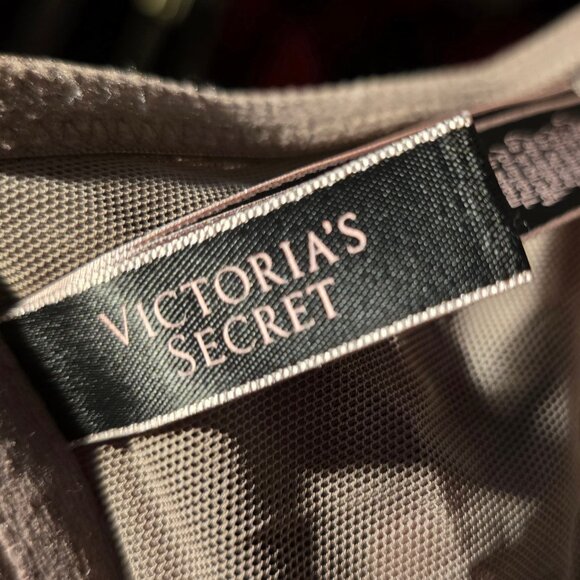 NWOT VICTORIA SECRET 32DD Very Sexy Pushup Front Clasp Lace and Crush Velvet - Picture 5 of 6